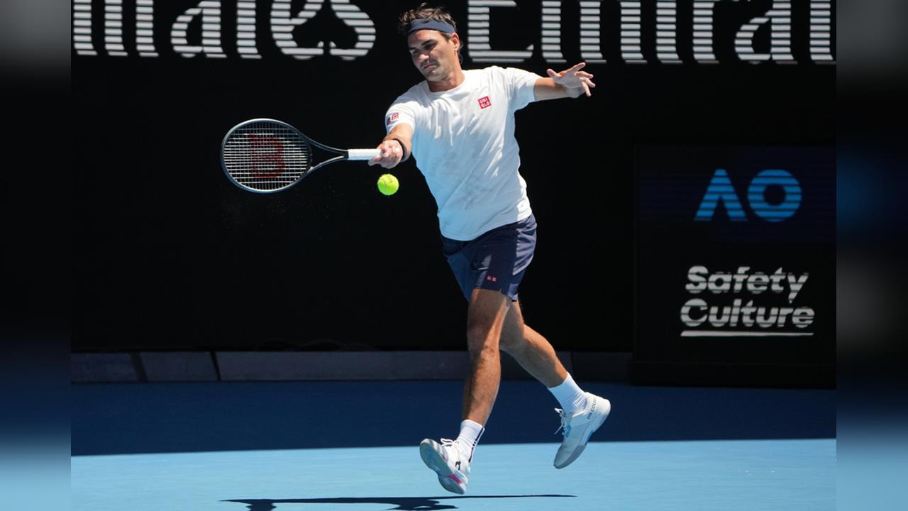 費德勒退休三年身手依舊！擊敗世界第1...