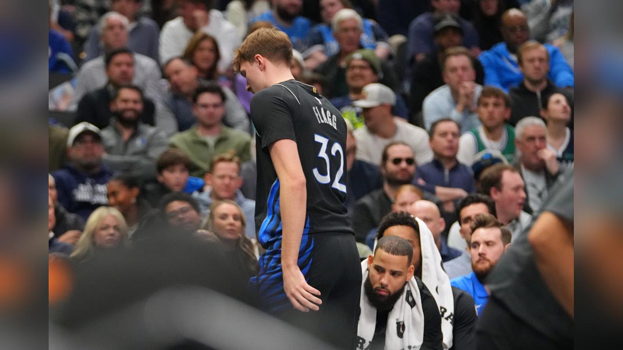 獨行俠噩夢再現！選秀狀元「旗子哥」也在比賽中受傷倒下