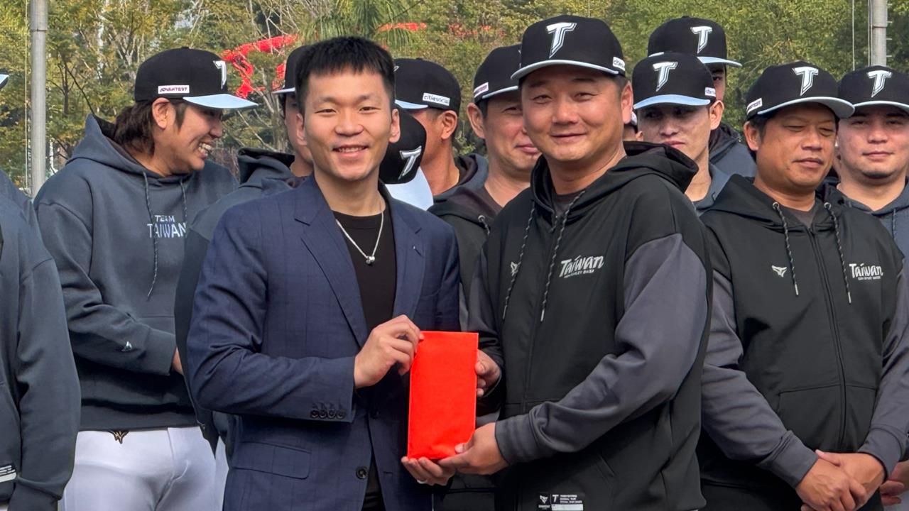 你看了嗎？李洋挺台灣隊開訓前看「冠軍之路」　觀後有感：心裡很不平靜