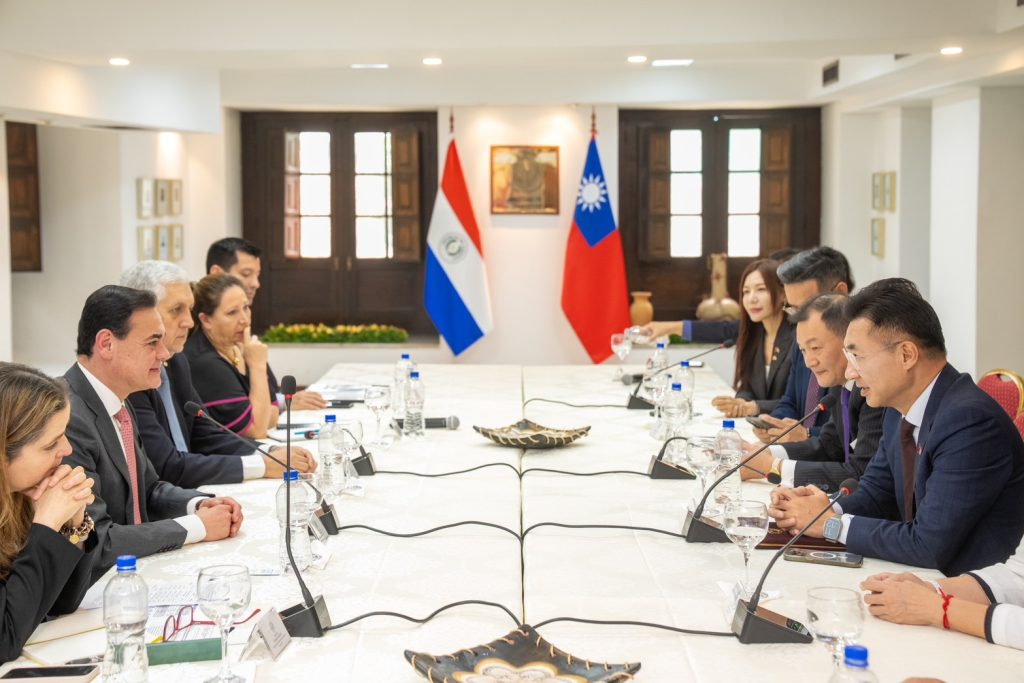 團訪巴拉圭外長 江啟臣盼深化合作