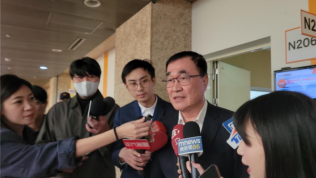 「李四川條款」三讀 川伯無奈：不知為何變成我的條款