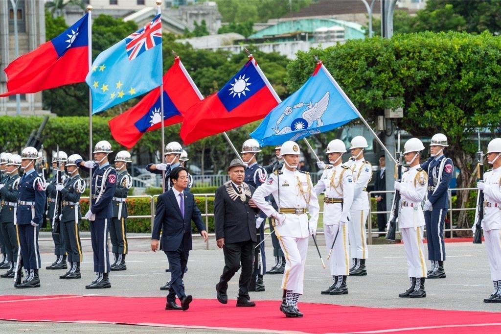 吐瓦魯國總理訪台圓滿落幕 台吐簽署漁業、運動等合作