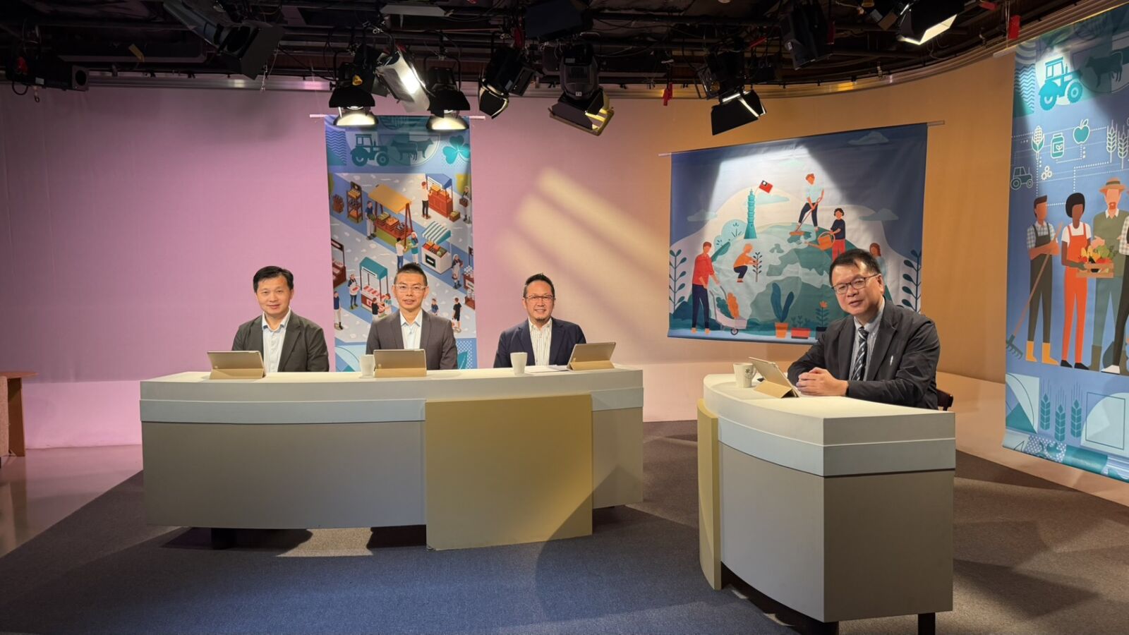 國立空中大學深化地方創生　創新育成中...