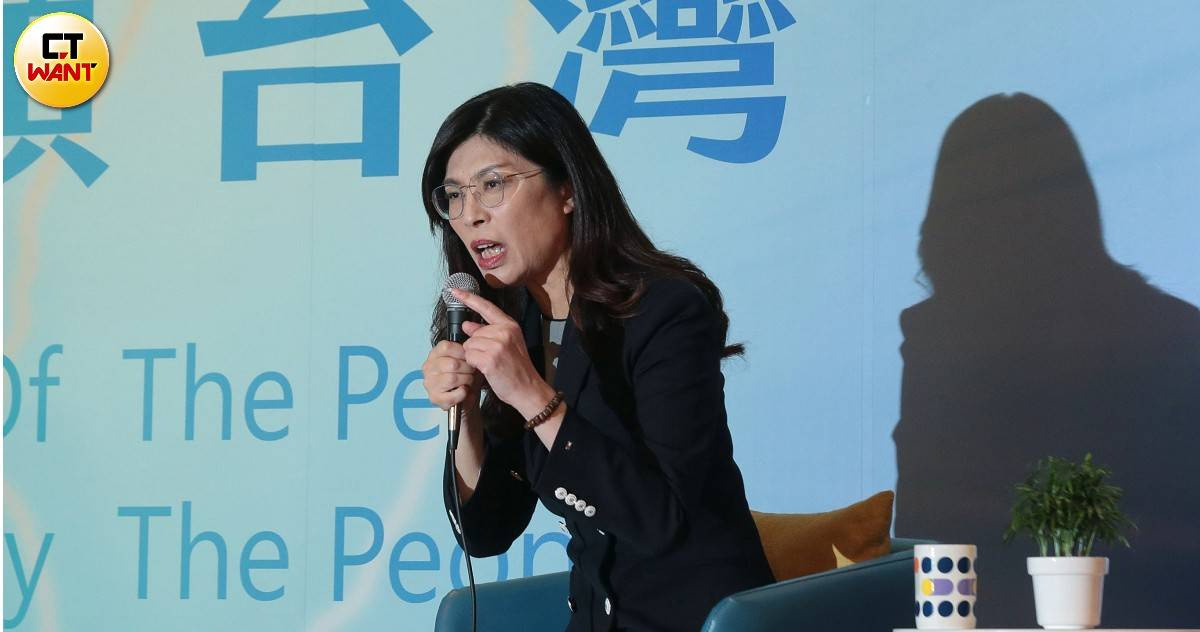 賴清德發文「緬懷國軍而非共諜」　鄭麗...