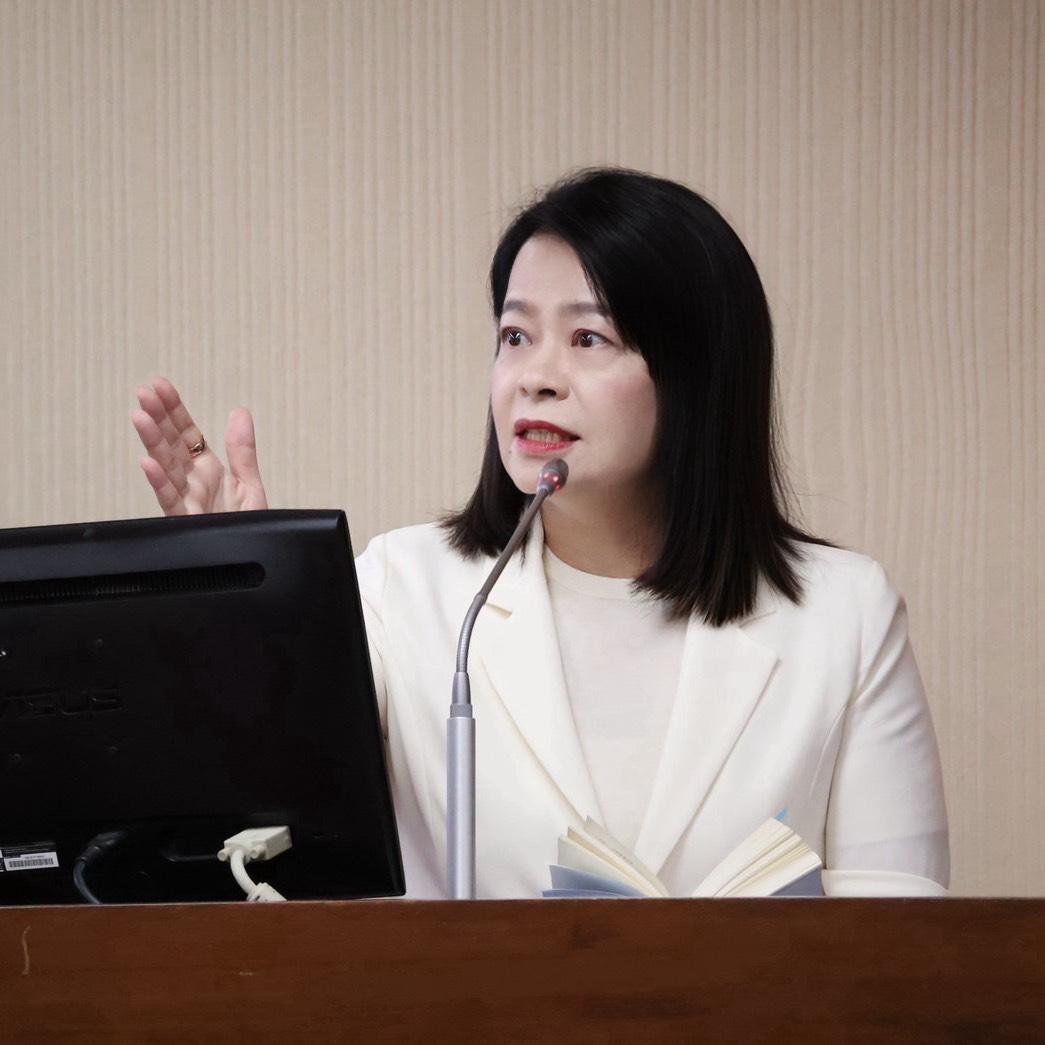 批賴政府「黑箱上癮症」！許宇甄：對美4000億、核食解禁全是制度性傲慢