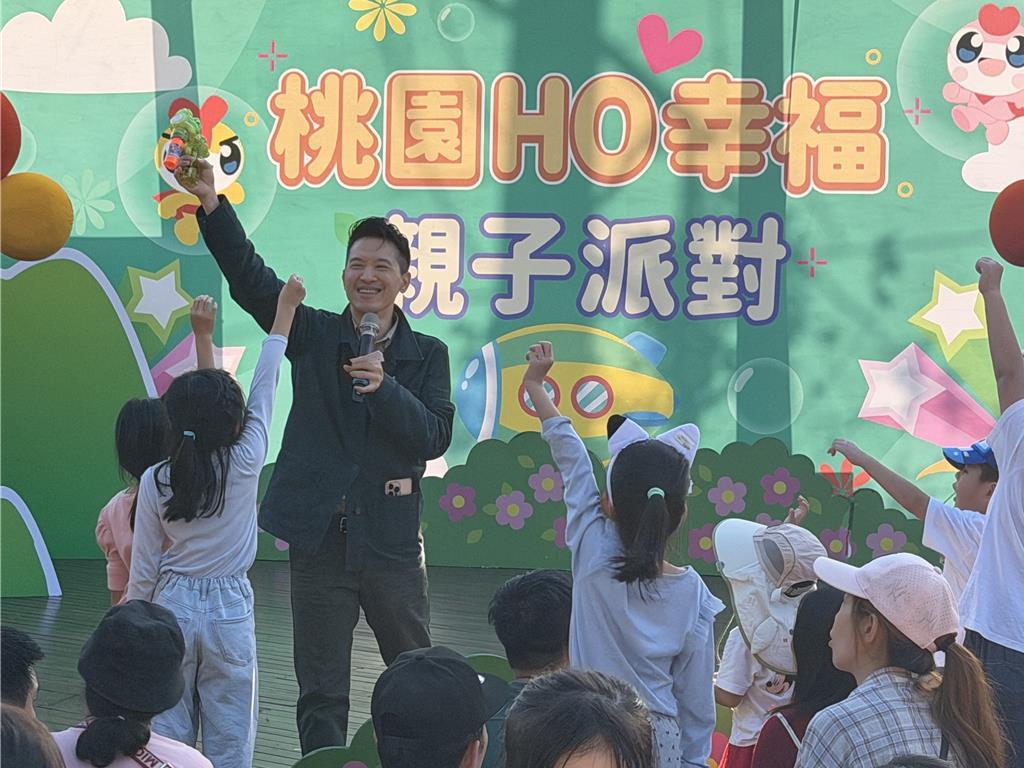 王世堅稱站台隨傳隨到　何志偉：我一定...