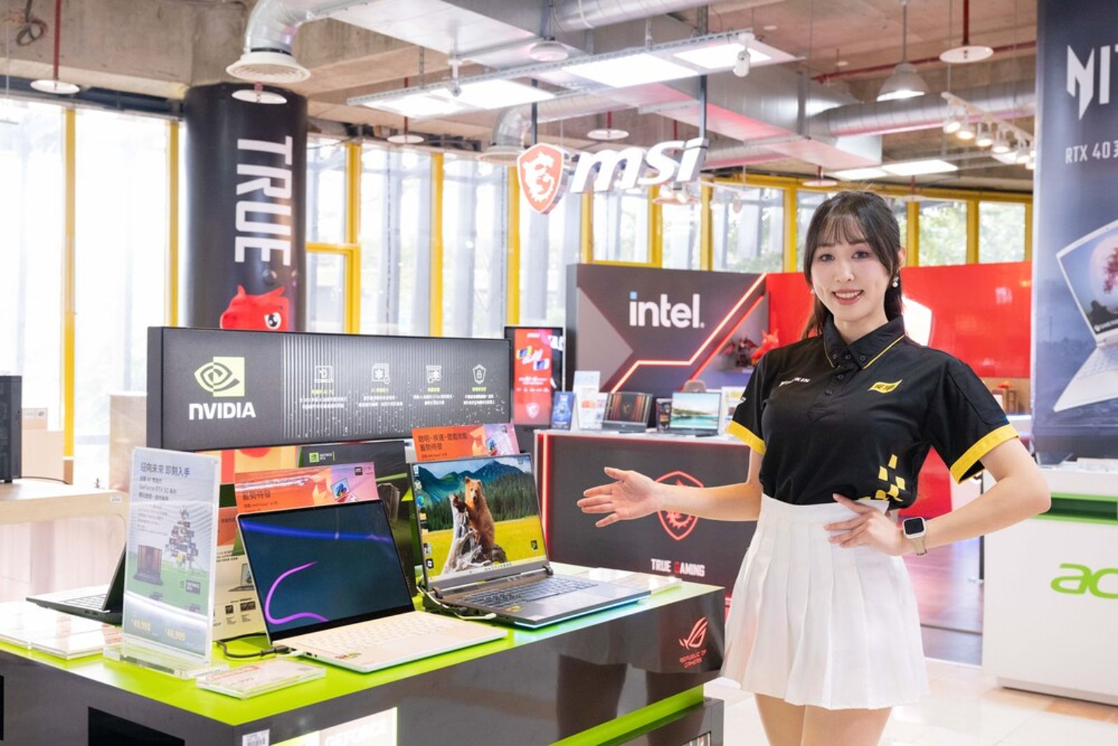 記憶體喊漲、AI筆電換機潮來襲　通路祭「30天滿意體驗」搶客