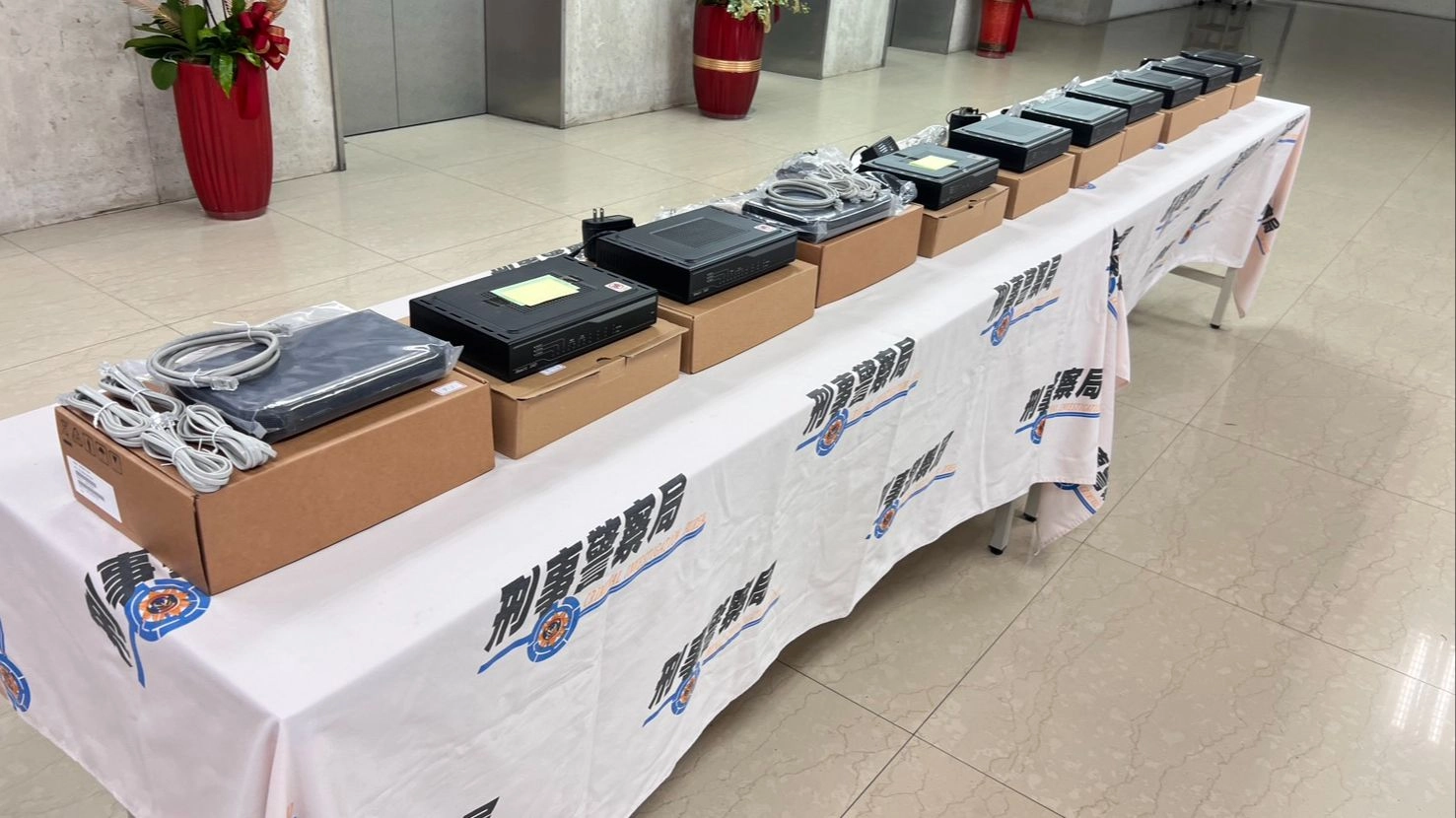 「誤設微信升級」話術行騙　二類電信業者成詐團隱匿門號管道