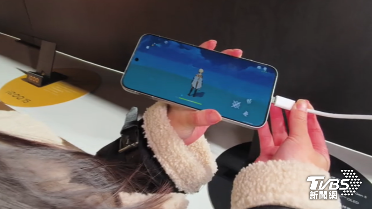手機續航戰！　IQOO、realme...
