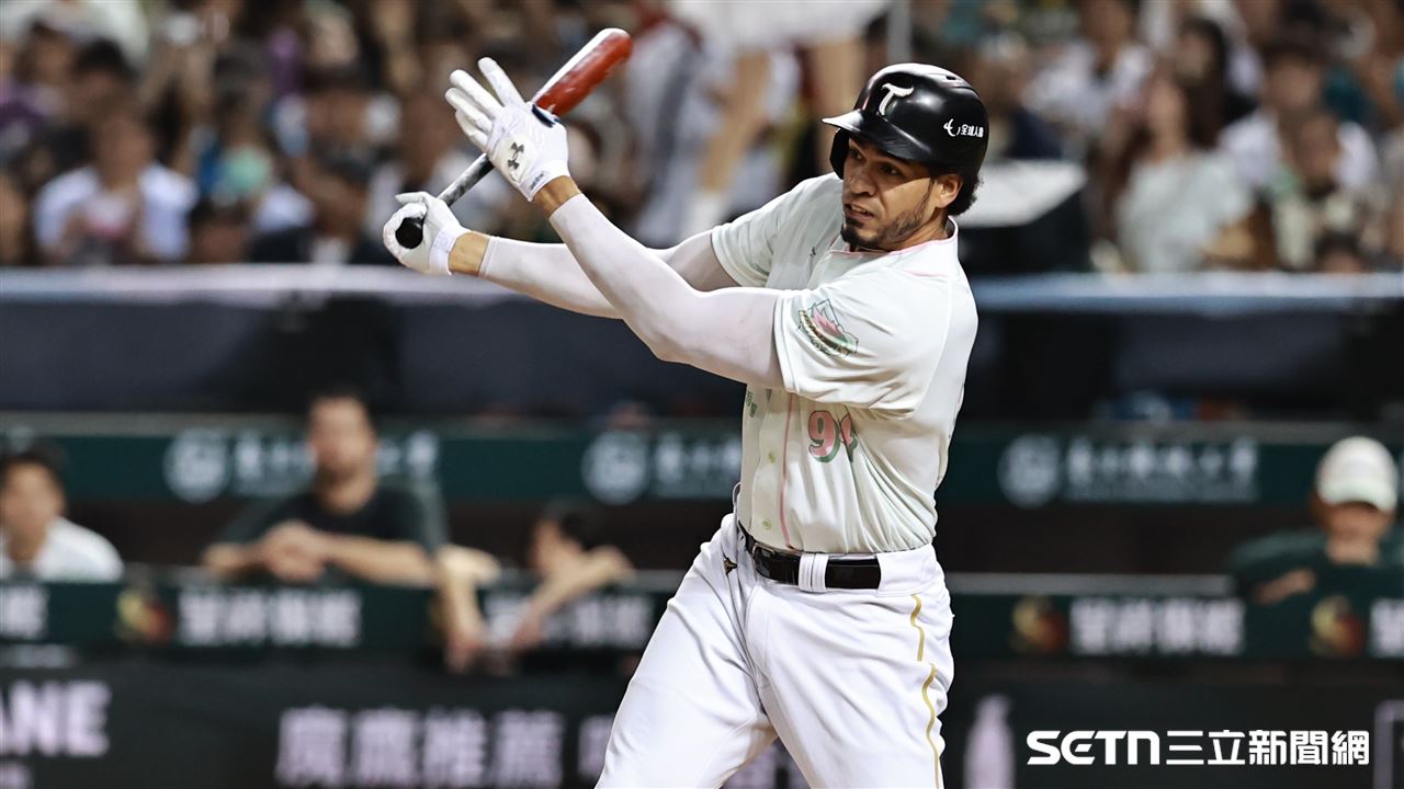 中職／簽下黃子鵬後繼續推動3+1洋將？　台鋼領隊：未來還是值得討論