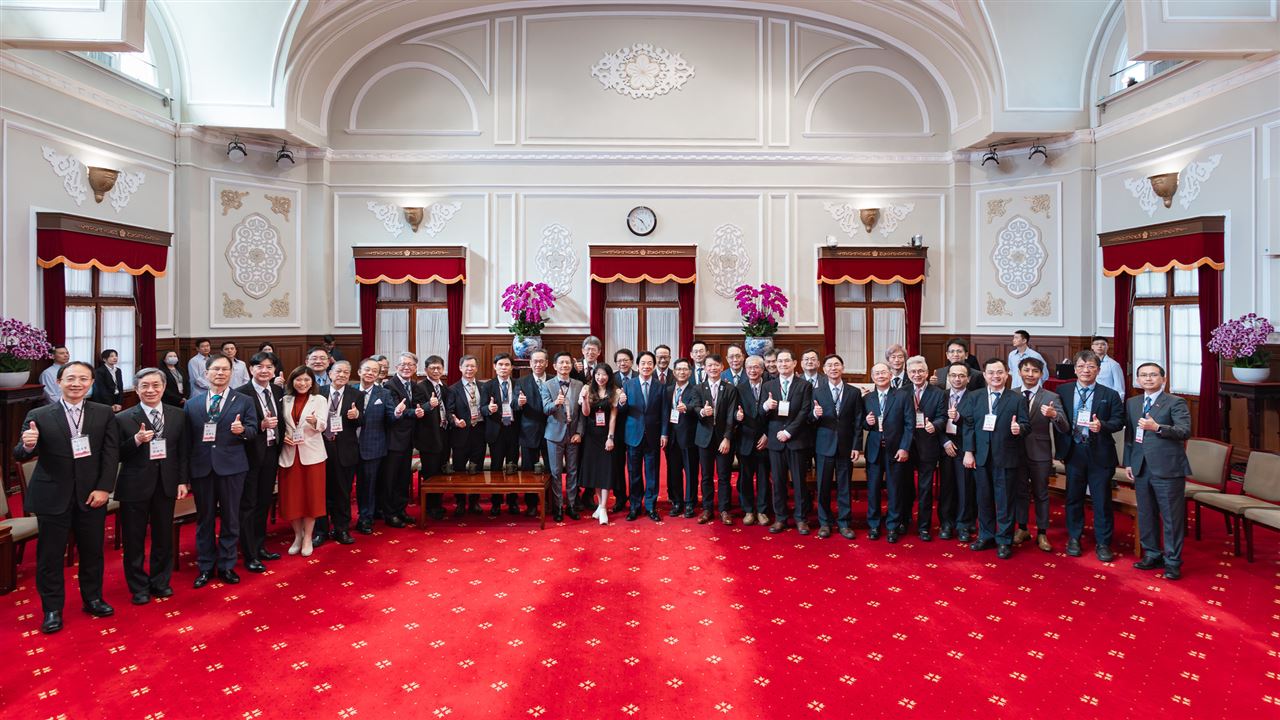 明年春節9天連假　賴清德：醫院診所開診加成30%到100%