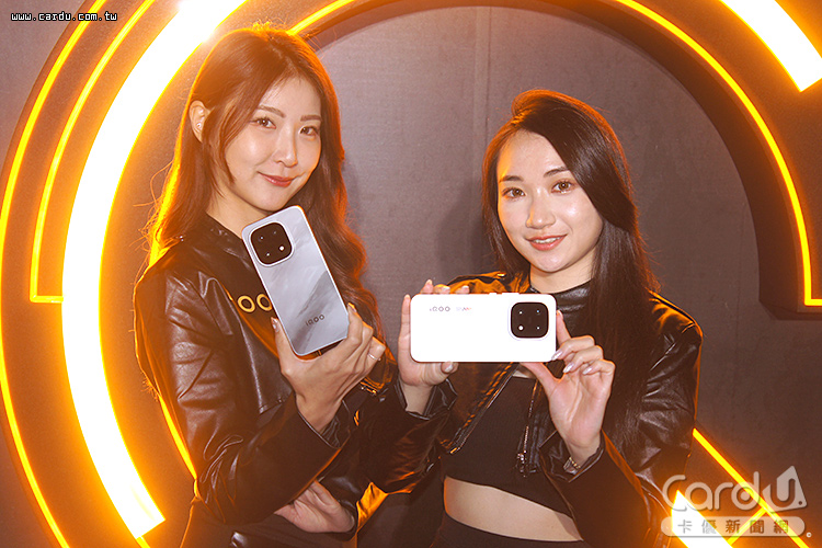 iQOO電競手機不掉幀　realme...