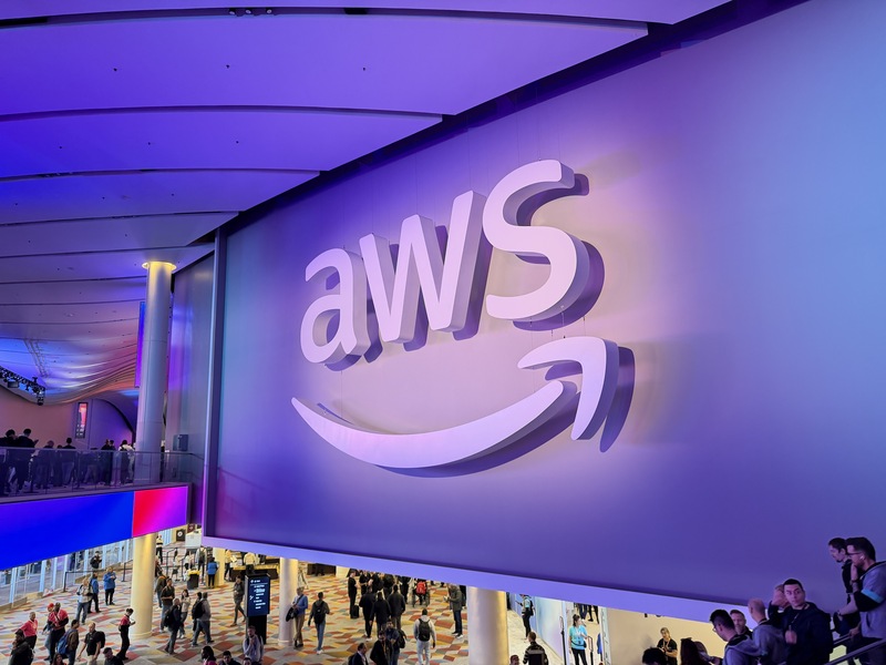 AWS年度大會登場　展示雲端AI新技...