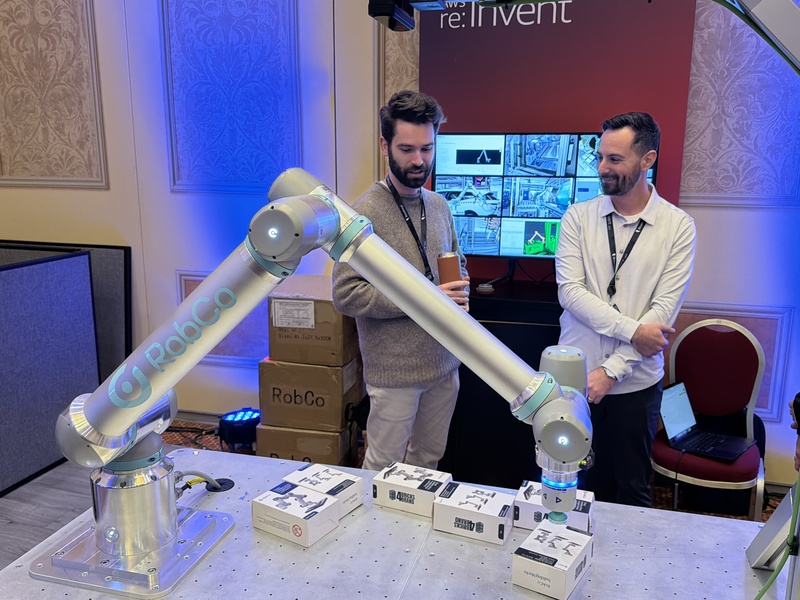 AWS年度大會 德新創公司RobCo...