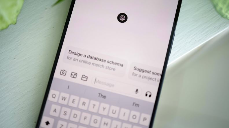 付費也有廣告？ChatGPT爆安插廣...