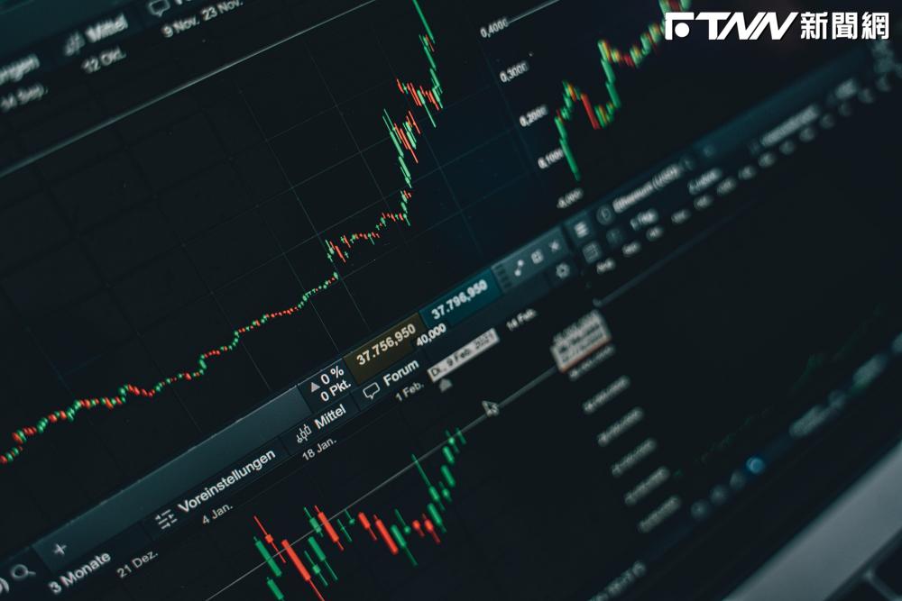 最後上車機會？台股股災「這檔」逆勢噴…加權指數重返27000再續漲登強勢股王　網嗨：至少值100