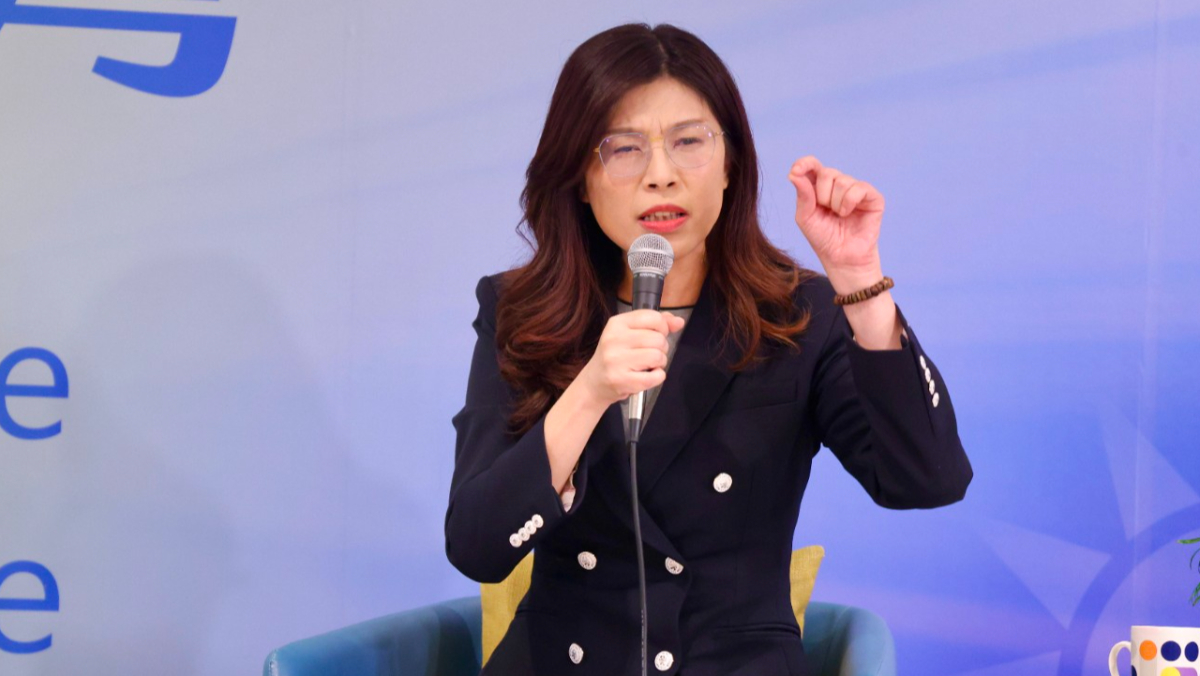 修正連戰、馬英九兩岸路線？鄭麗文：九二共識既非一國兩制，也非一中各表