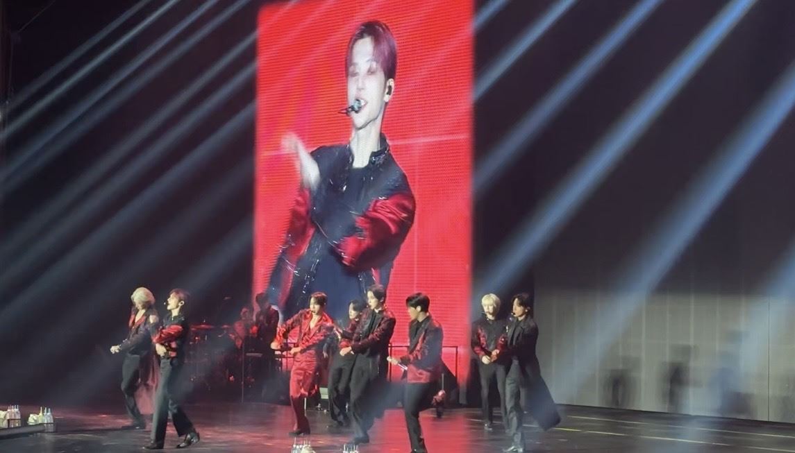 直擊／ATEEZ林口開唱變夜店！「野狼上身」萬人狼吼　崔傘讚火鍋好吃