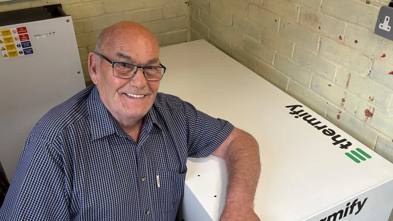 數據中心廢熱變窮人暖氣？英國 SHI...