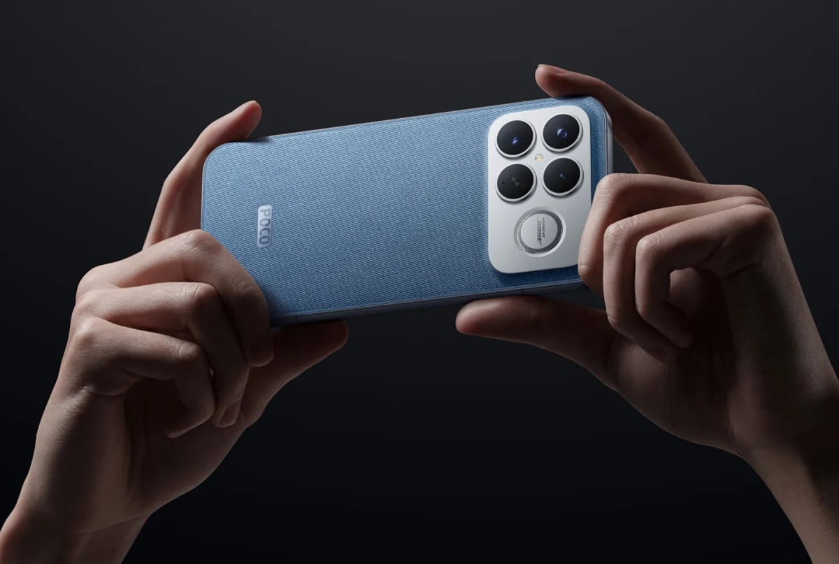 POCO F8系列亮相，Ultra版...