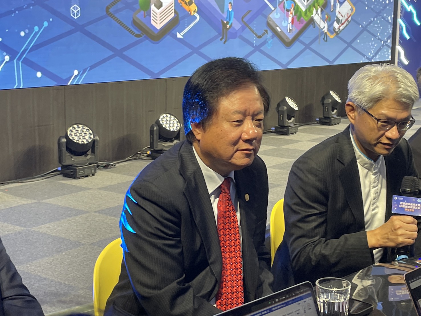 看好衛星市場 中華電信簡志誠喊：投資...