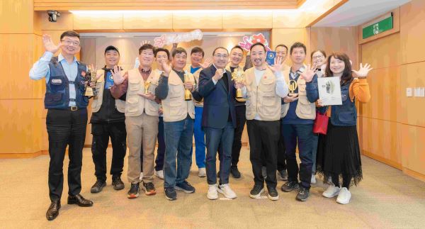 萬金杜鵑躍上國際舞台　侯：讓世界看見新北之美