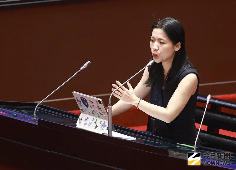 兵工廠員工月薪不到3萬？她批國防部慣老闆