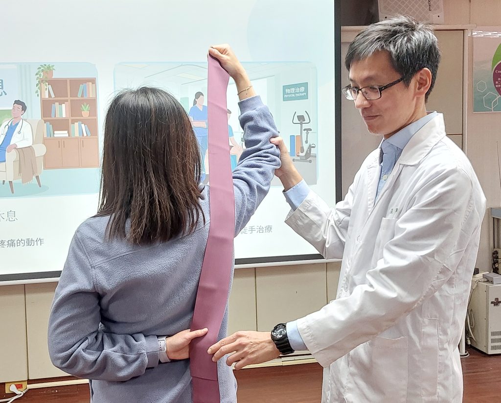 照顧丈夫旋轉肌腱斷裂 婦肩痛無力