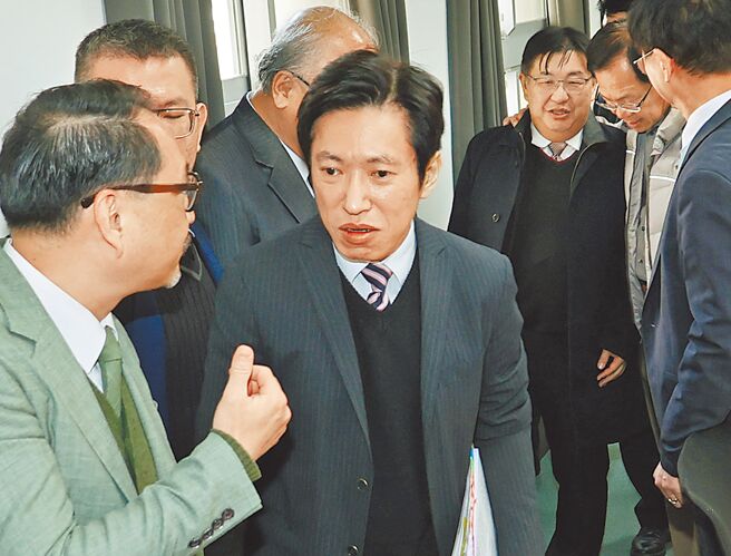 不甩TPASS斷炊 綠再擋718億先動支