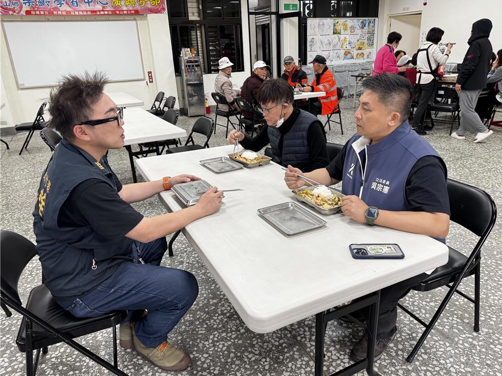 緩解三明治世代壓力 吳宗憲端牛肉：讓北漂青年回來宜蘭