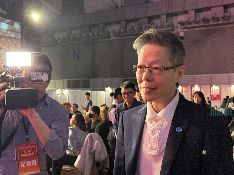 楊麒令：廣達AI業務今年至少成長3位數 (圖)