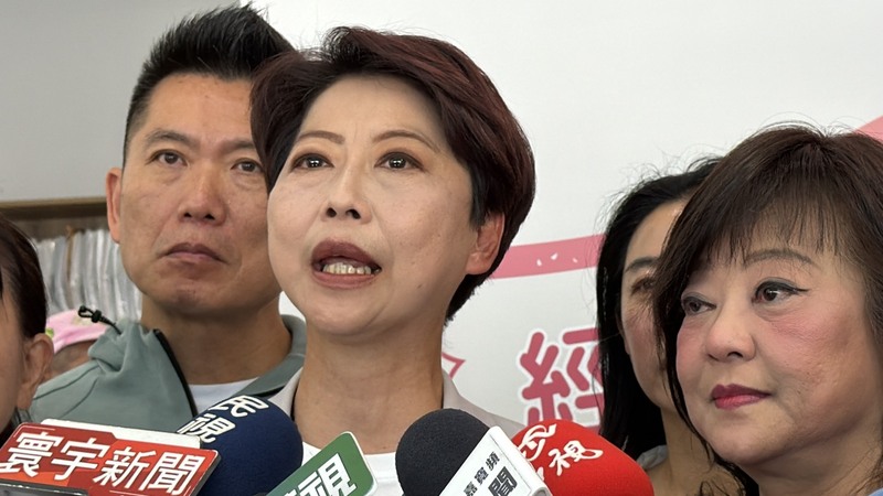 賴清德到底挺誰？陳亭妃初選險勝林俊憲 國防典禮突「早退」找總統咬耳朵：內容曝光！