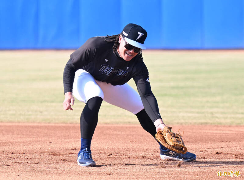 經典賽》史上最扛台灣隊四番 張育成：...