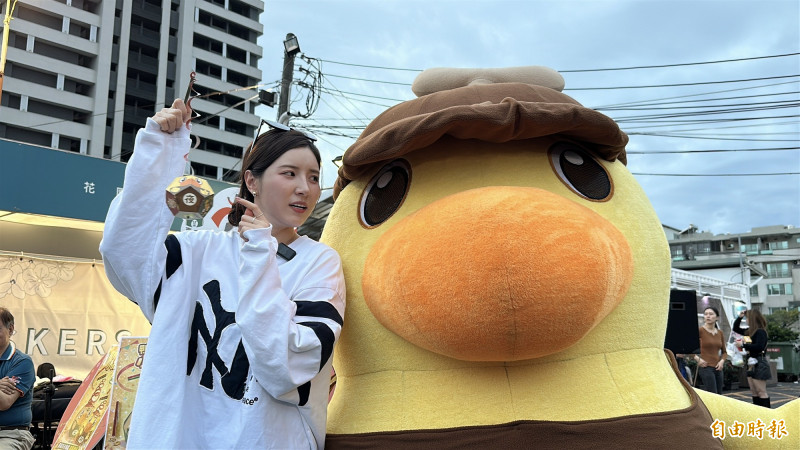 台南捕獲南韓女神南珉貞 跑古都馬、玩十鼓、逛夜市