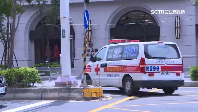 高雄老父焦急報案尋57歲兒　警搜3小時驚見「人倒臥1樓天井」