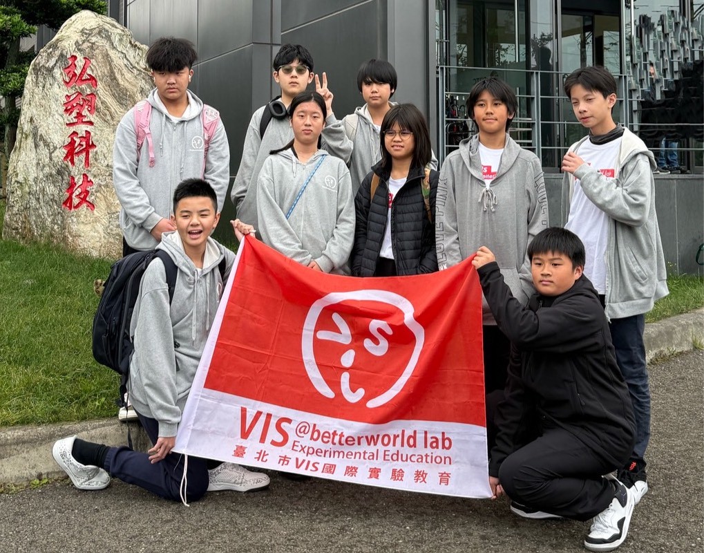 競賽前最佳暖身術-VIS國中機器人社團將自行設計的參賽作品先用於社會服務