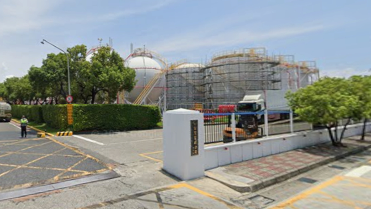 台塑林園廠傳意外！3員工桶槽刷油漆疑吸入毒氣送醫 勞檢處勒令停工