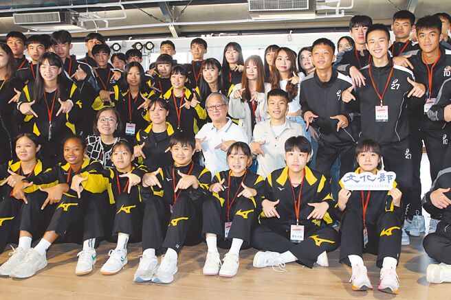 政院3利多 調升國民年金給付 加碼雙幣發放