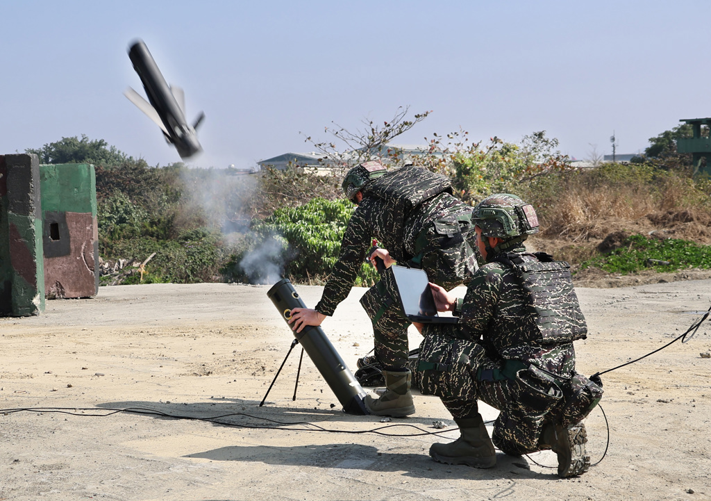 「台版彈簧刀」發射5秒墜海 呂禮詩揭真相：期待太高了