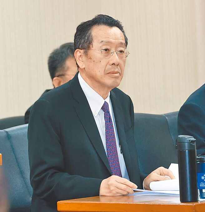 顧立雄好大脾氣