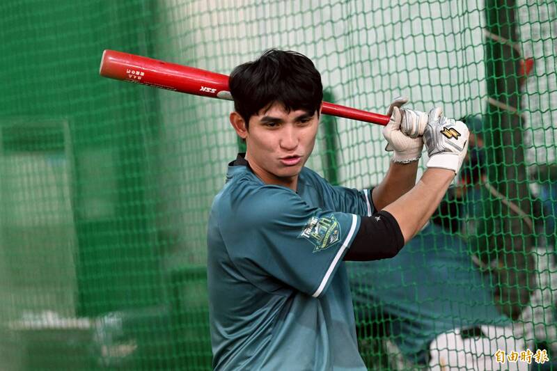 中職》陳文杰「因公受傷」薪水微降 台...