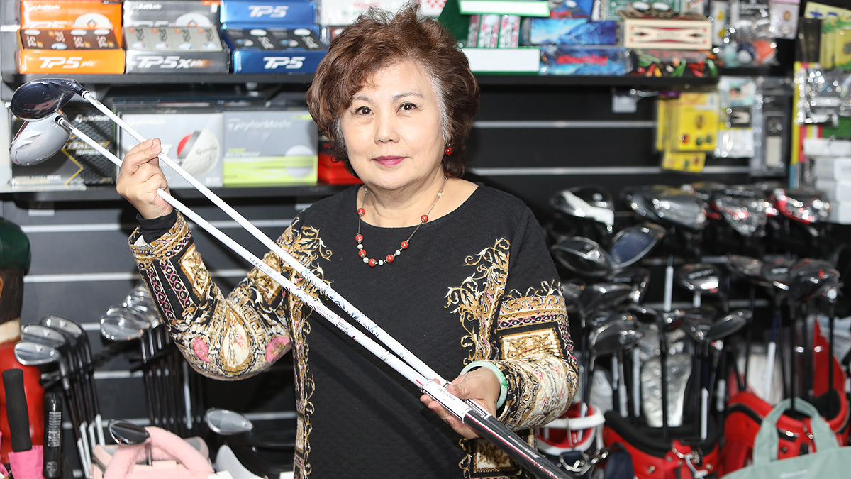 高爾夫》陽光高爾夫推薦，XXIO MP14女桿好打、又時尚