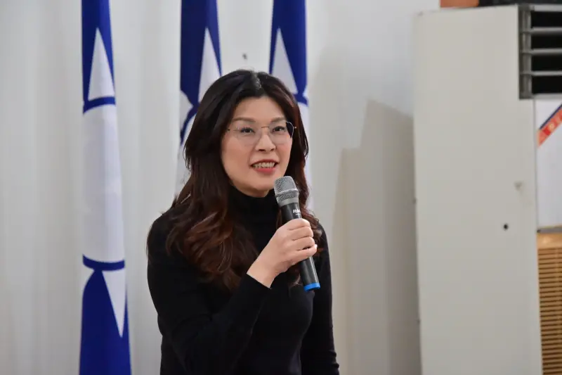 鄭麗文稱「大陸是親人」！他酸：打起來更狠