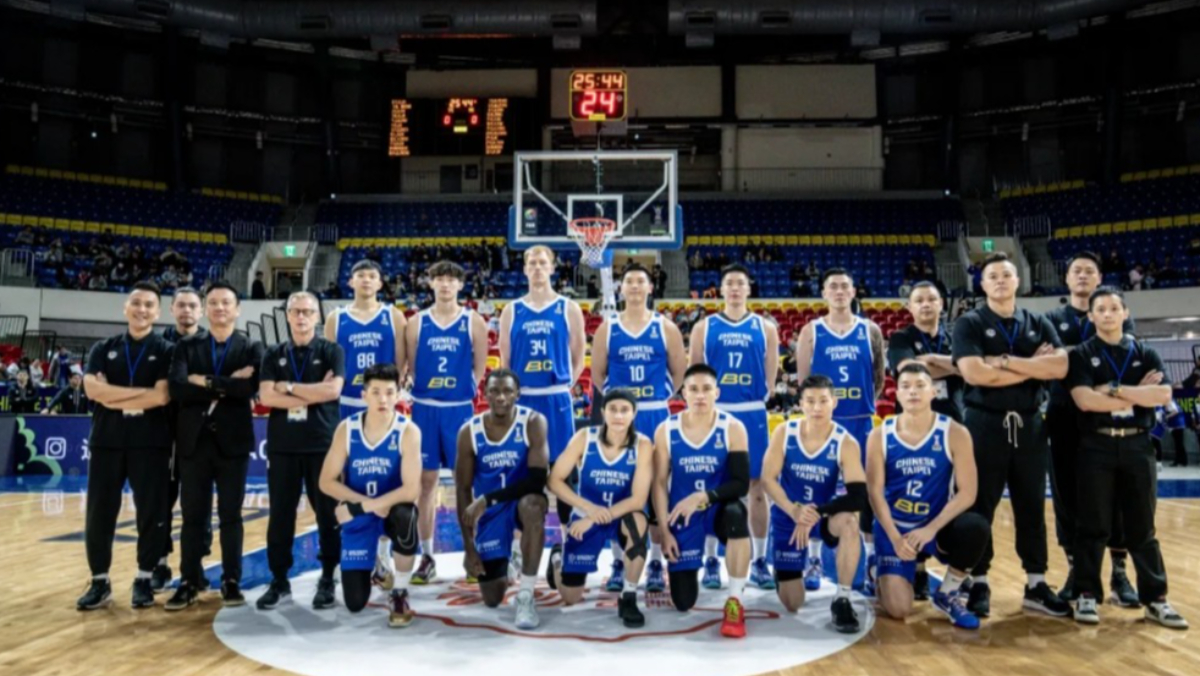 初二就開工！老大哥劉錚回歸　中華男籃世界盃資格賽16人名單出爐